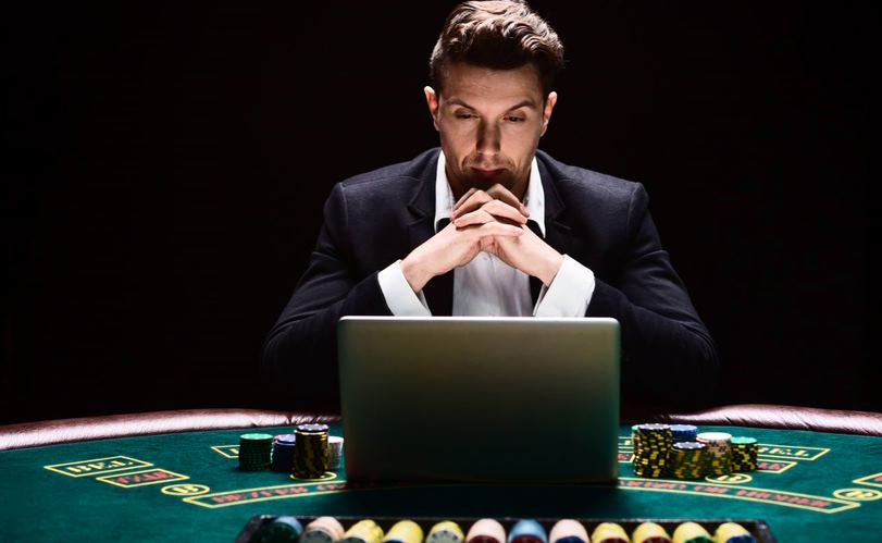 The Pros and Cons of Gambling As a Form of Entertainment